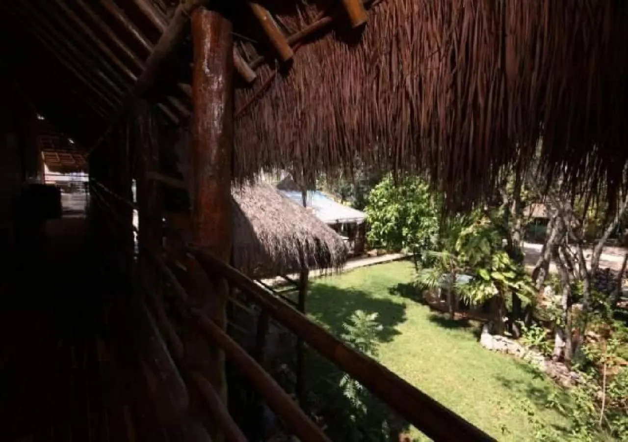 Esduma Iguanas Hotel Playa Del Carmen